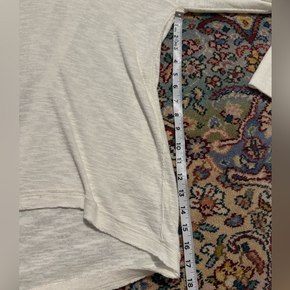 Free Peoplele Turtleneck Long Sleeve Sweater Raw Hem Split White Small Cream - Picture 7 of 13
